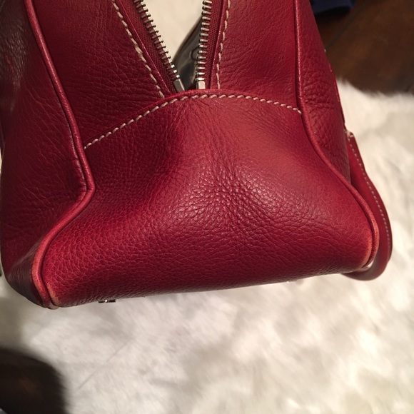 Lambertson Truex Red Leather Hand Bag - Picture 7 of 8